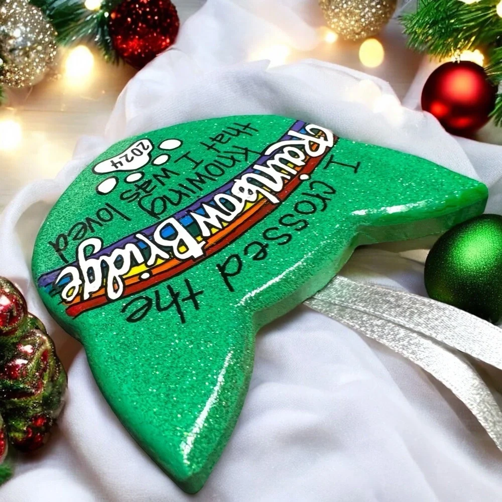 Purr-fect Tribute: Custom Hand-painted Rainbow Bridge Cat Ornament, Personalized